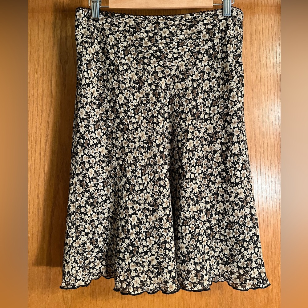 Old Navy Black and White A-Line Midi Skirt